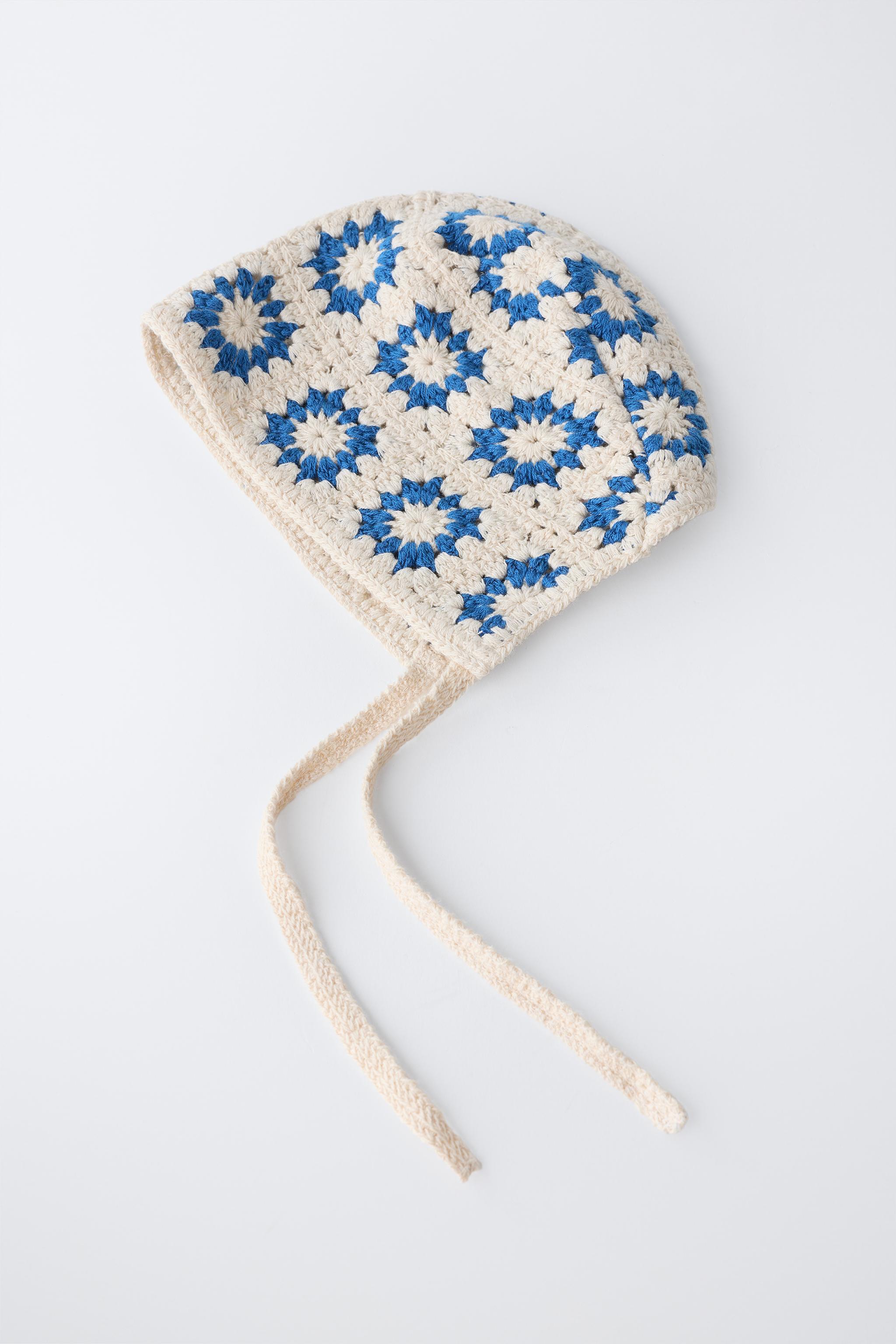 BONNET EN MAILLE CROCHET